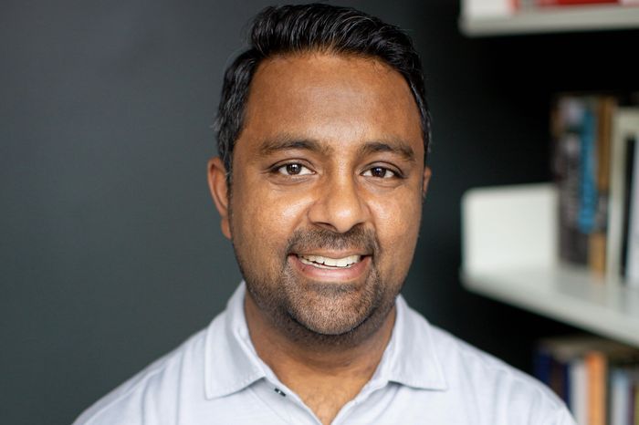 Sahir headshot - cropped