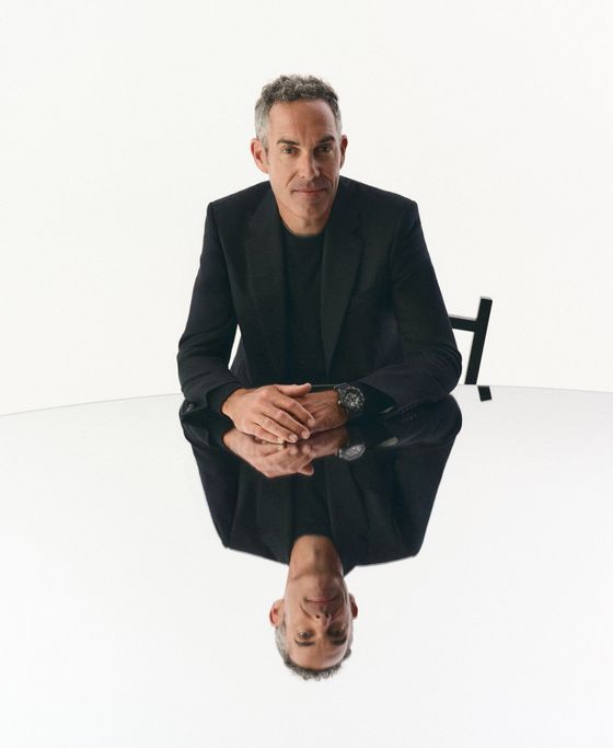 Portrait of Aaron Katz