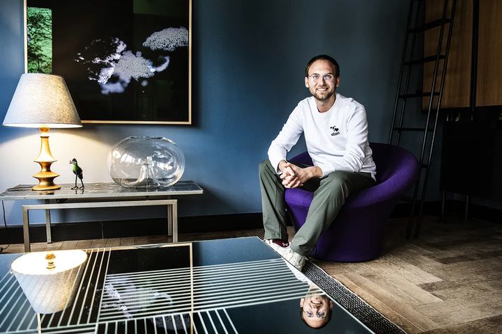 Alan_Jean-Charles_Samuelian.jpg-cropped-thumbnail-c05385d9f958