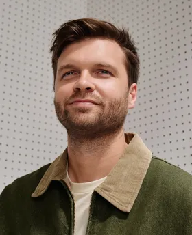 Scott Morton main portrait