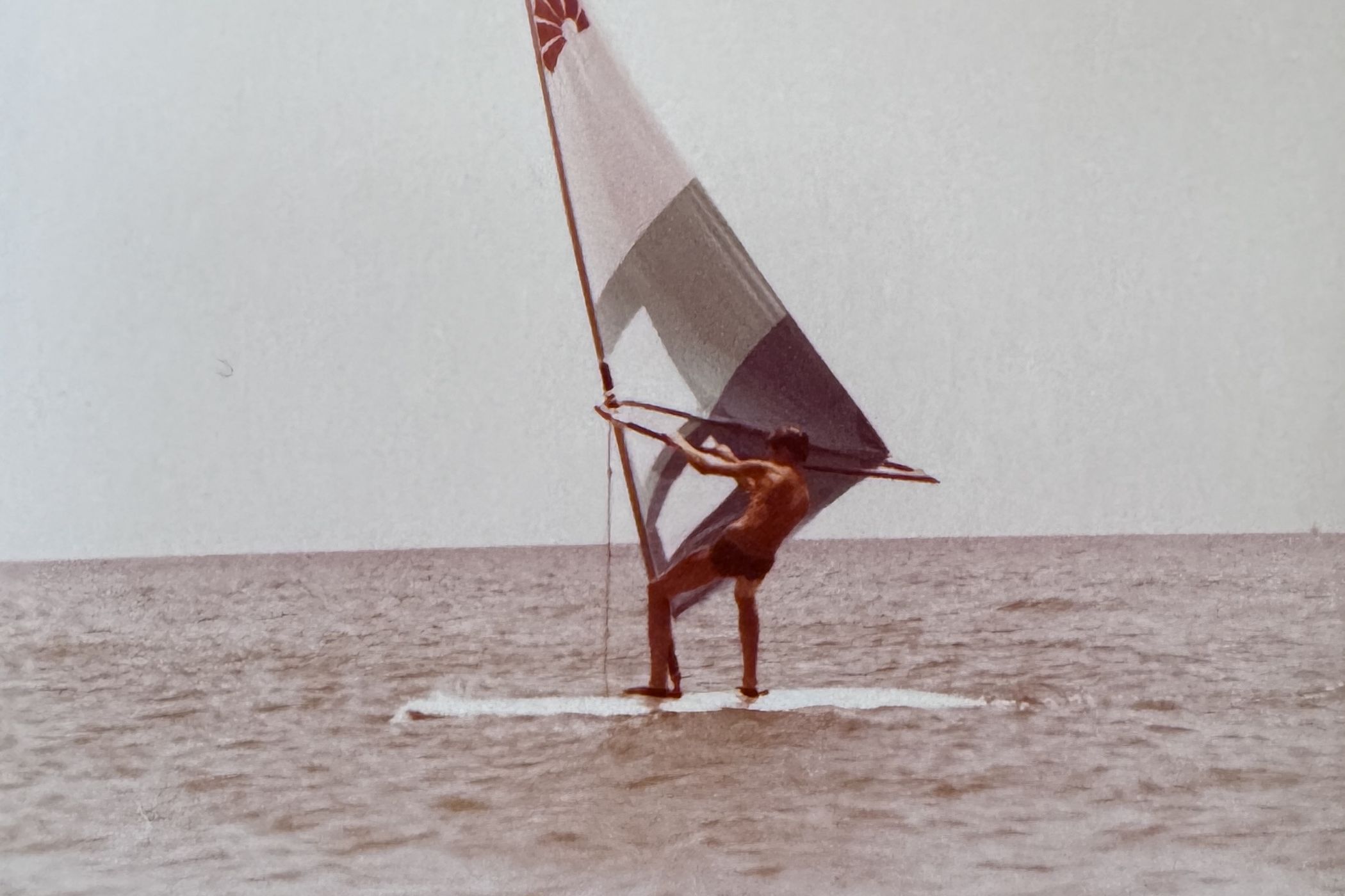 Riccardo Zacconi windsurfing