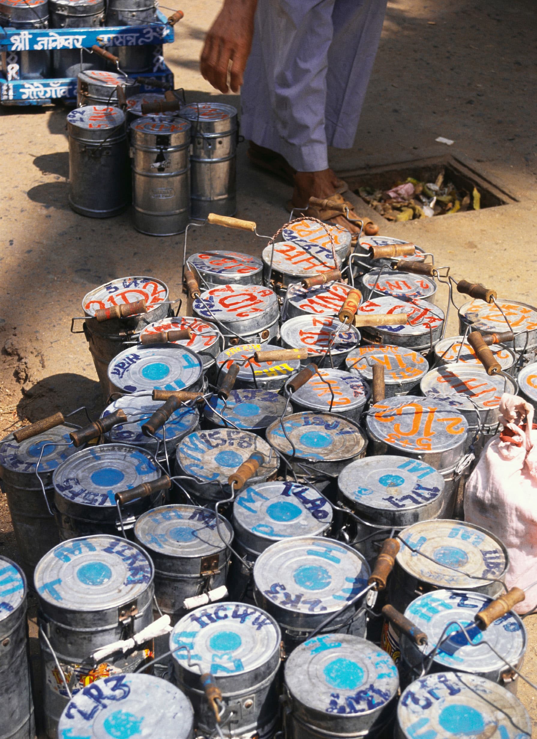 Lunch time, crunch time - dabbawalas food delivery
